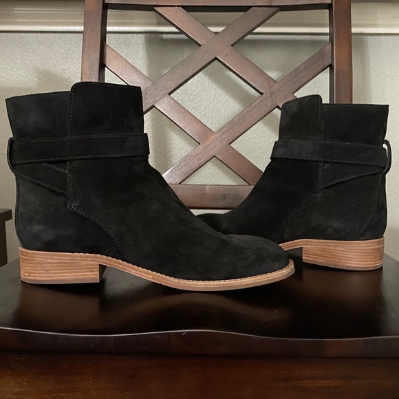 Tory Burch Brooke Ankle Bootie Black Suede - Picture 5 of 7